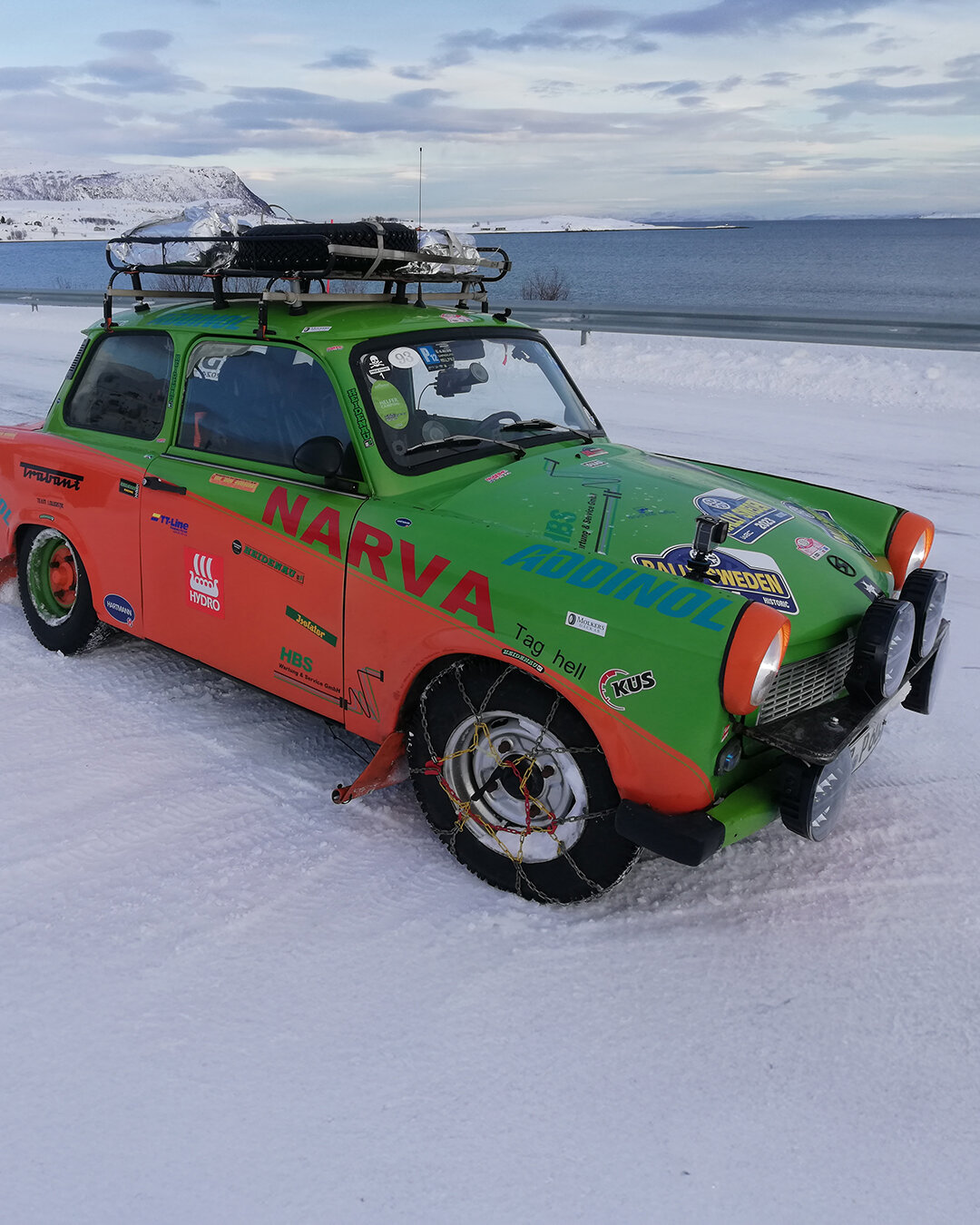 🇩🇪Ein Trabant, der Norden und die Frage: Wo wohnt eigentlich der Weihnachtsmann? ❄️🎄

🇬🇧A Trabant heading north and one...